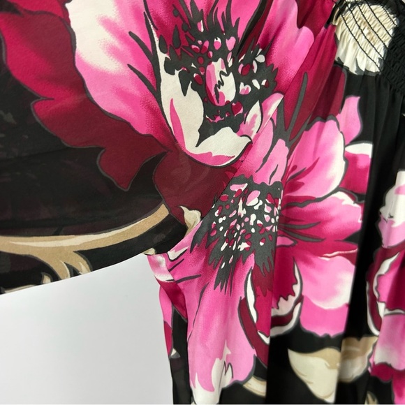 Zac & Rachel Pink Ruffled Blouse with Relaxed Fit Size Medium - Picture 4 of 9